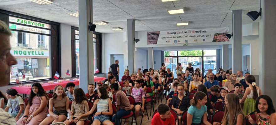 Remise des calculatrices aux futurs élèves de 6e